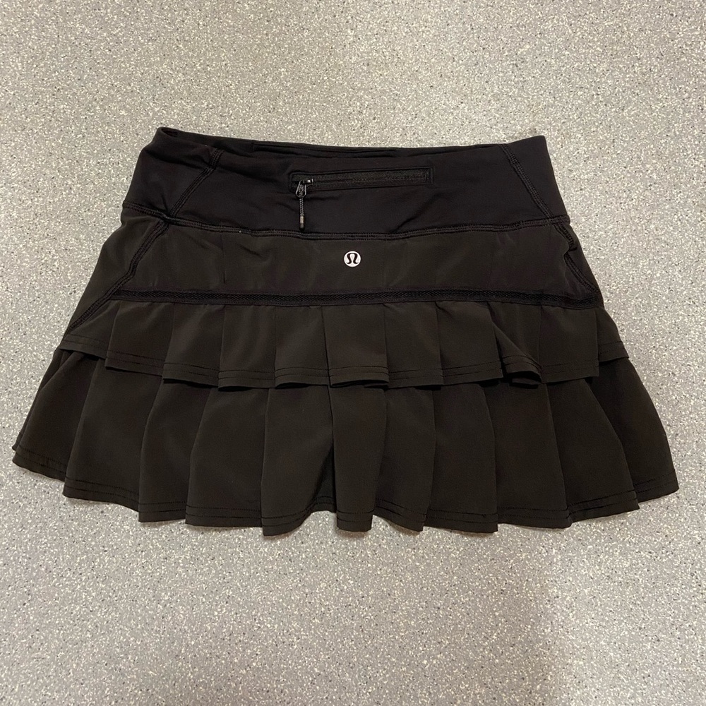 Lululemon pace setter mini skirt